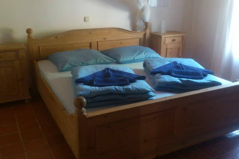 Sehr schöne Quinta auf parkähnlichem Gelände mit Meerblick in Moncarapacho, Parque Natural da Ria Formosa