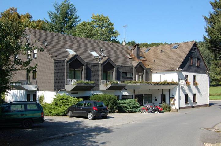 Hotel für 6 Personen, mit Terrasse und Garten in Oberbergischer Kreis - 2