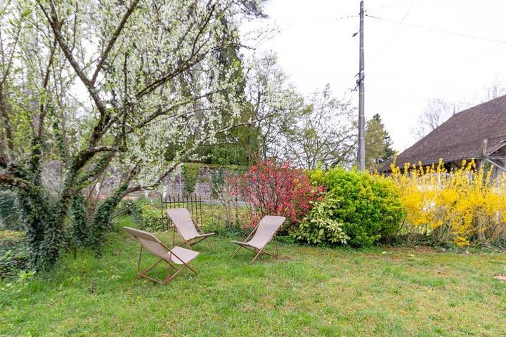 Gîte pour 6 personnes, avec terrasse et jardin à Chindrieux - 3