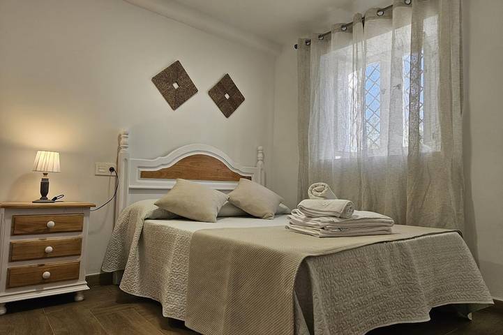Soportujar, estancia, salón-cocina, 1 dormt. y baño in Órgiva, Alpujarras