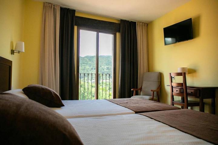 Hôtel pour 2 personnes, avec terrasse à Montanejos - 2