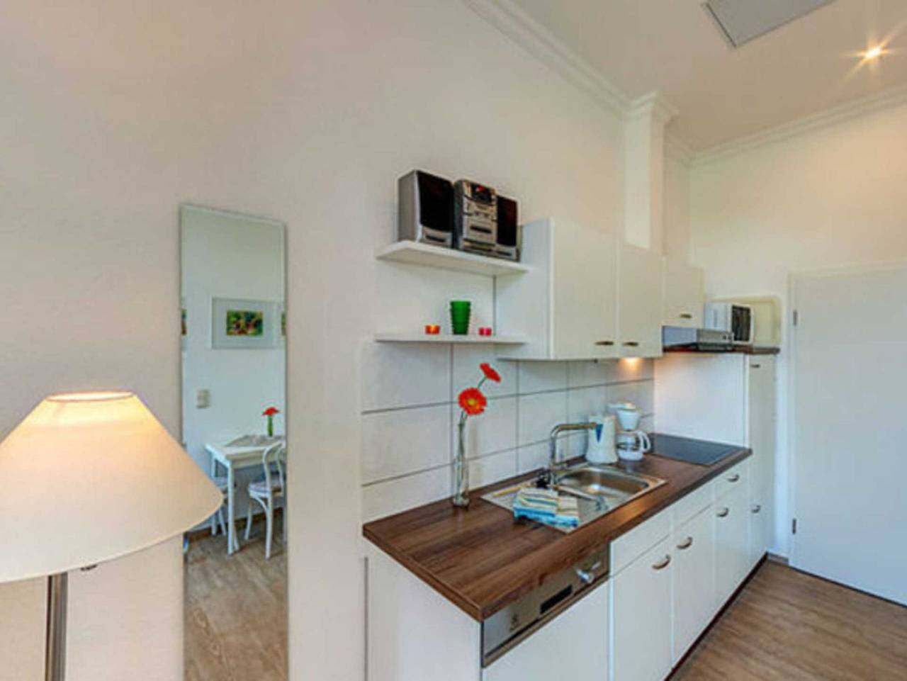 Ganze Ferienwohnung, Villa Ostseewarte, Strandnah, teilw. Seeblick, Fahrstuhl - Villa Ostseewarte Whg. 3, Balkon in Drei Kaiserbäder, Heringsdorf