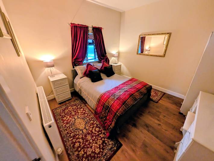 Holiday rental for 2 people, with hot tub and garden in Doncaster