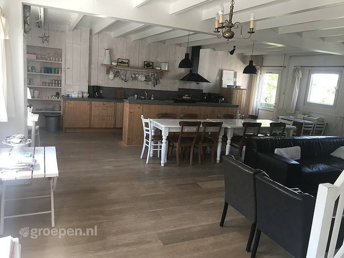 Ferienhaus für 15 Personen, mit Terrasse und Balkon/Terrasse in Serooskerke - 4