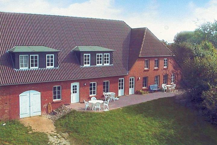 Ganze Ferienwohnung, Ferienhof Edenswarf - Fewo Schwalbennest in Nordfriesische Inseln (Schleswig-Holstein) (Schleswig-Holstein), Pellworm
