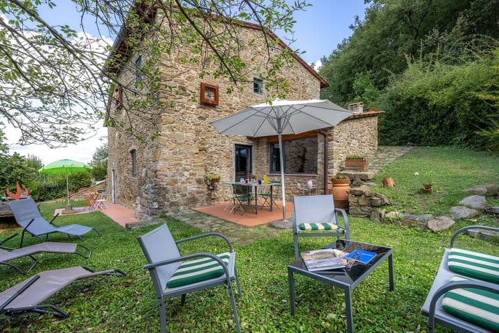 Villa per 7 persone, con terrazza e giardino in Chianti