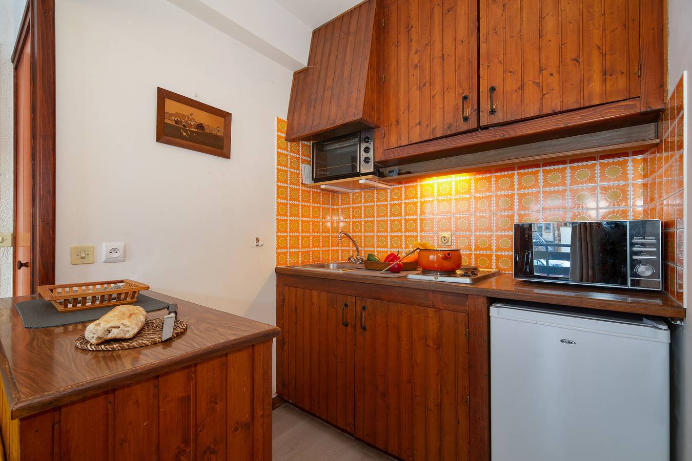 Entire apartment, Résidence le Chardonnet D Studio w/Shared Pool & panoramic views in Argentière, Chamonix-Mont-Blanc