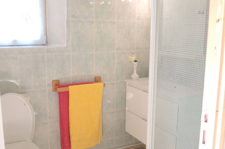 Ferienhaus für 4 Personen, mit Terrasse und Garten in Sault - 4