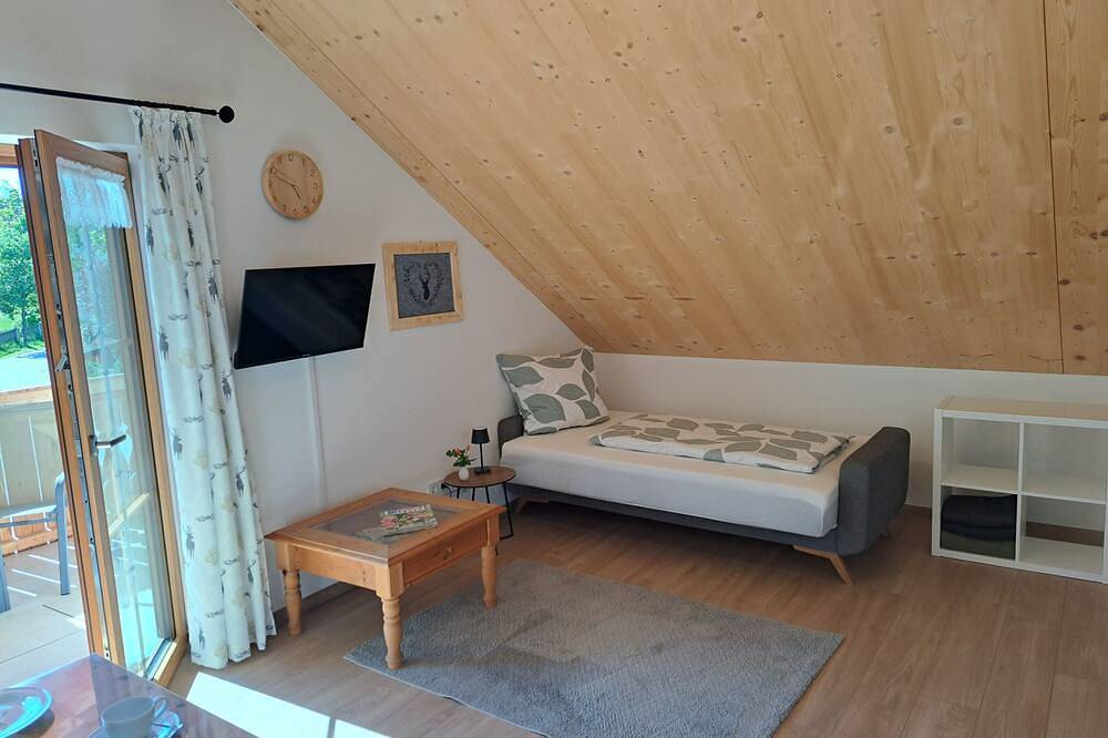 Ganze Wohnung, Ferienwohnung Roche Hof in Pähl - gemütlich, ländlich und mit Liebe zum Detail in Pähl, Ammersee
