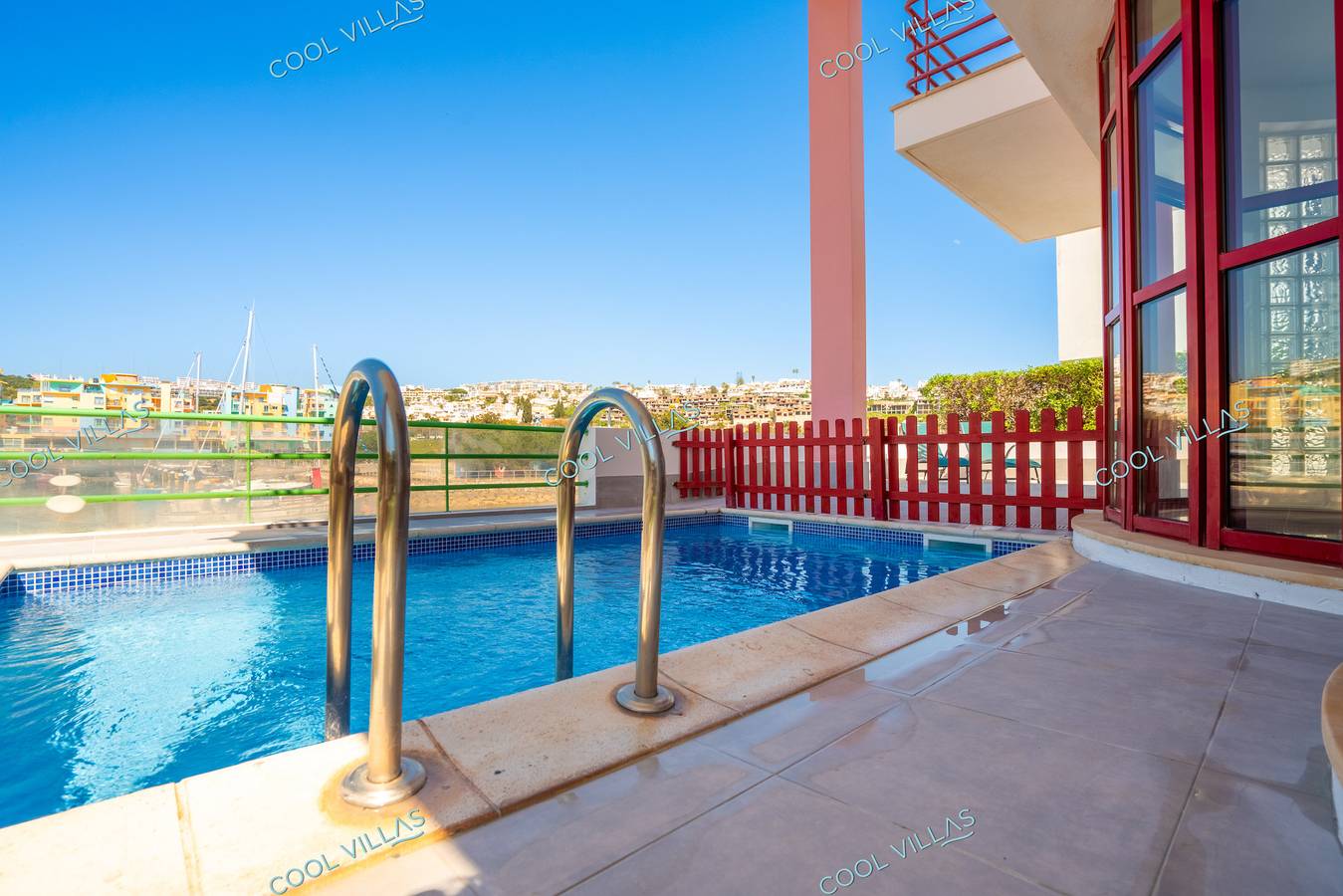 Villa Acquamarina - waterfront 5 bedr villa in Albufeira, Faro District