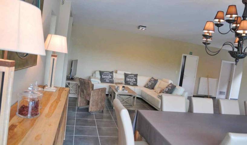 Villa für 12 Personen, mit Garten und Sauna sowie Terrasse in Belgien - 4