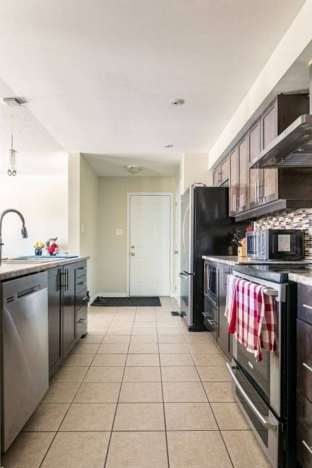 Mannys Place in Ottawa, Ontario