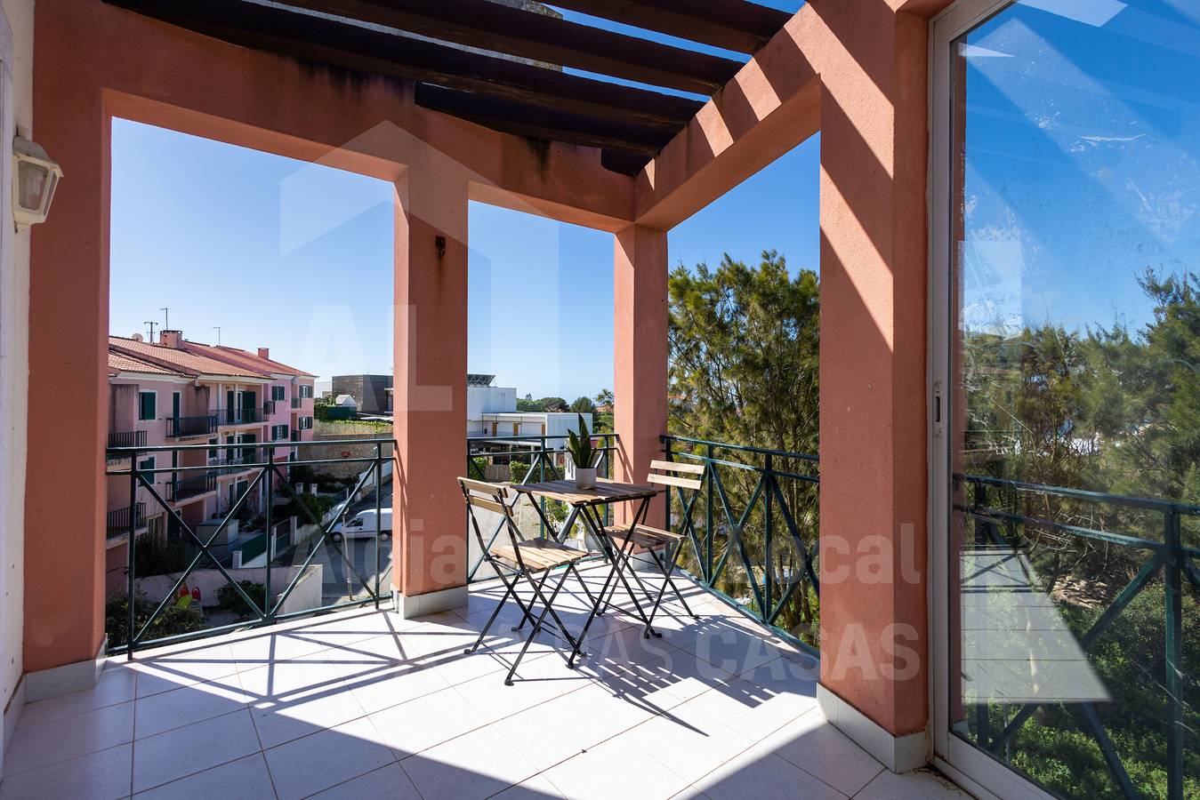 Apartamento inteiro, Sun House in Praia dos Pescadores (Ericeira), Ericeira