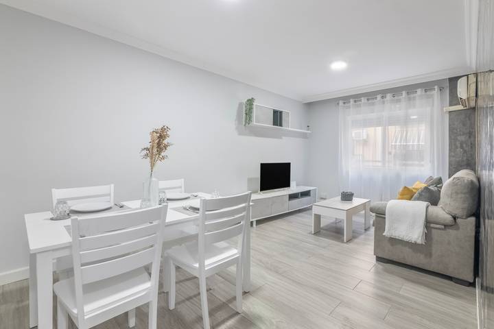 Ganze Wohnung, Grey House Apartment in Huelva – Komfort für bis zu 4 Gäste in Huelva, Costa de la Luz
