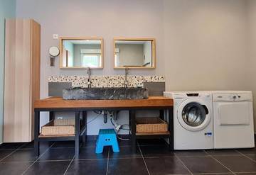 Location de vacances pour 13 personnes, avec piscine ainsi que terrasse et vue, animaux acceptés dans Favières (Meurthe-et-Moselle)