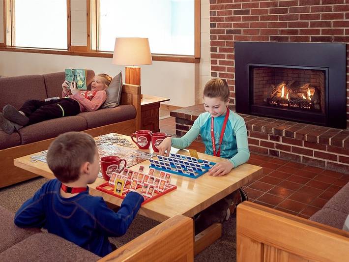 Appartement de vacances pour 4 personnes, avec balcon ainsi que jacuzzi et piscine
