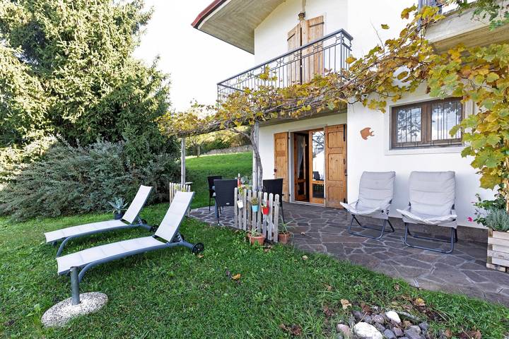 Gîte pour 3 personnes, avec vue sur le lac et jardin à San Zeno di Montagna - 2
