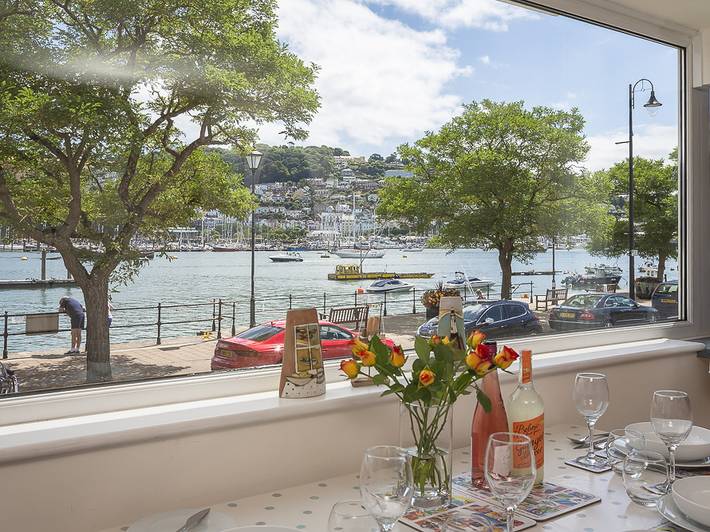 Cottage for 4 people in Dartmouth