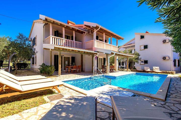 Ferienwohnung für 4 Personen, mit Garten auf Rab - 2