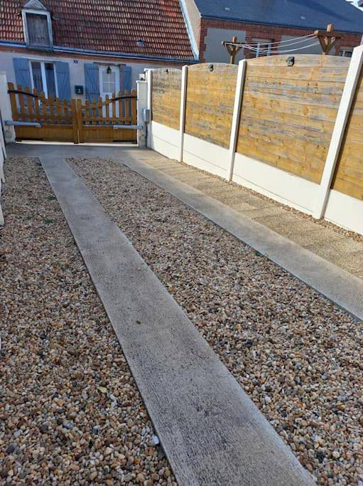 Location de vacances pour 4 personnes, avec jardin à La Ferté-Saint-Aubin - 4