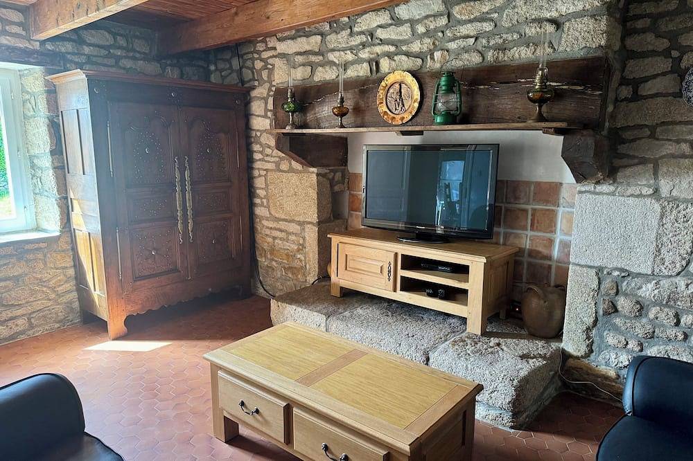 Fraîcheur naturelle: authentique maison de pêcheur 3*, à 2 pas de l’océan in Loctudy, Côte de Cornouaille