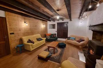 Location de vacances pour 14 personnes, avec jardin, animaux acceptés à Bazus-Aure