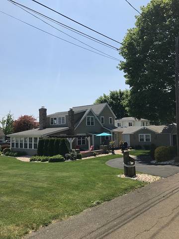 Vacation Home for 10 Guests in Westbrook, Connecticut, Picture 2