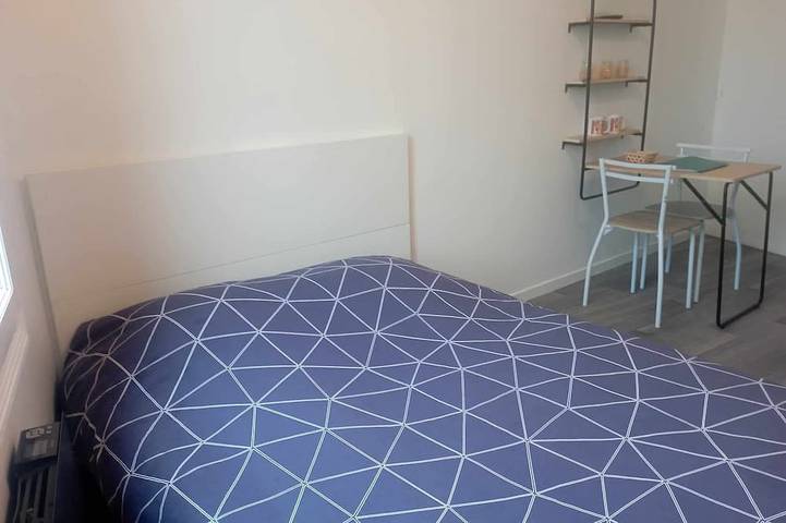 Gîte pour 2 personnes, avec jardin à Locmiquélic - 4