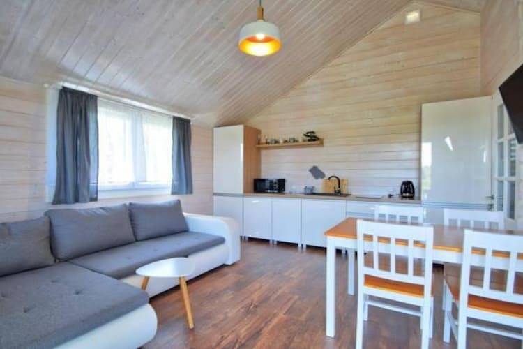 Rodzinne domki wakacyjne, plac zabaw, basen letni in Ustronie Morskie (Miasto), Ustronie Morskie