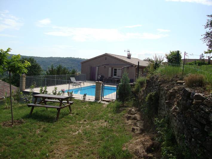 Gîte pour 6 personnes, avec piscine à Les Vans - 4