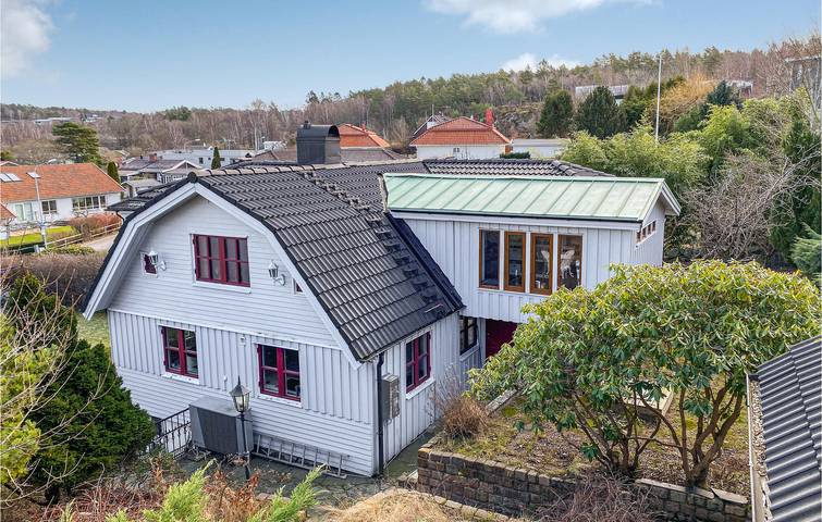 Ferienhaus für 8 Personen, mit Terrasse und Sauna sowie Garten, kinderfreundlich in Göteborg - 2