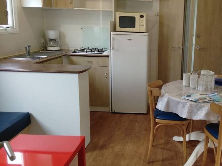 Camping de la Plage - Mobilheim 4 personen - 2 Schlafzimmer - Überdachte Terrasse Holidays in Damgan, Côte des Mégalithes