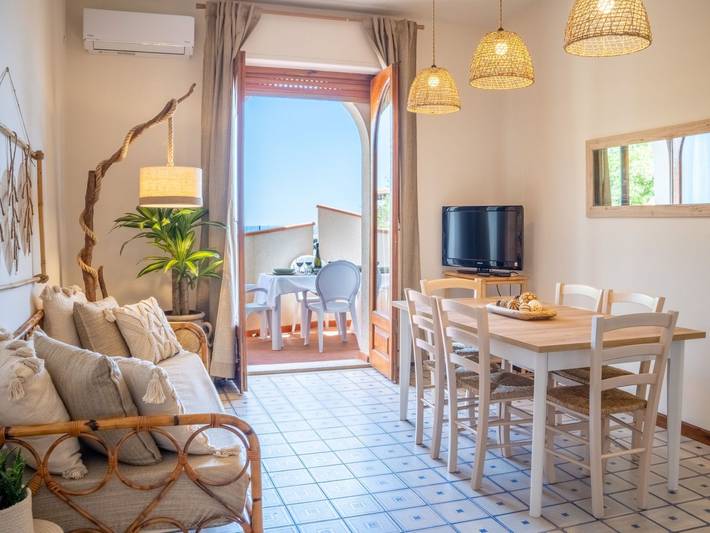 Ferienwohnung für 5 Personen, mit Balkon in Giardini-Naxos - 2