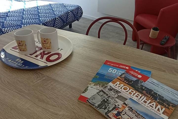 Gîte pour 2 personnes, avec jardin à Locmiquélic - 3