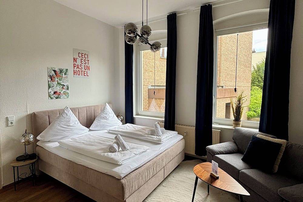 Ganze Wohnung, Stilvolles Studio · Augustaplatz · Kurpark · Gop in Bad Oeynhausen, Wiehengebirge