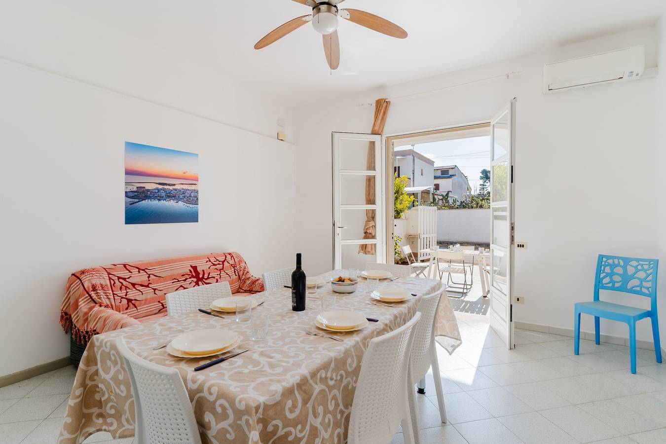 Casa de vacaciones 'Airone' con vistas al mar, Wi-Fi y aire acondicionado in Porto Cesareo, Golfo de Tarento
