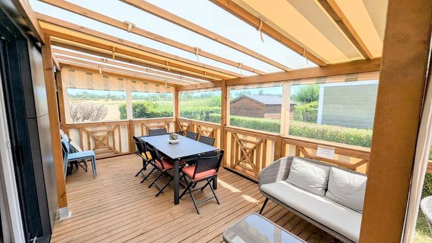 Appartement de vacances pour 4 personnes, avec sauna ainsi que jardin et piscine