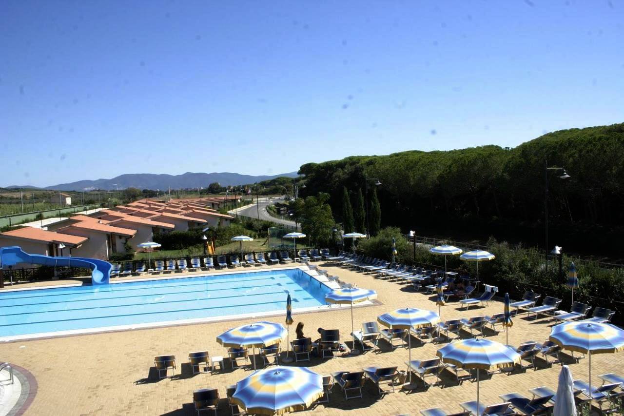 Villaggio Il Girasole in Spiaggia di Follonica (Scarlino), Follonica