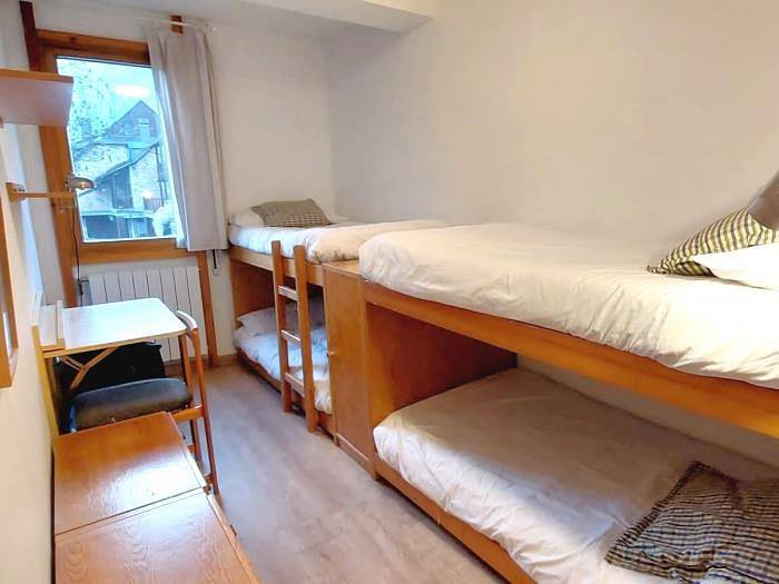 Gîte pour 6 personnes, avec sauna ainsi que terrasse et piscine dans Vielha - 2