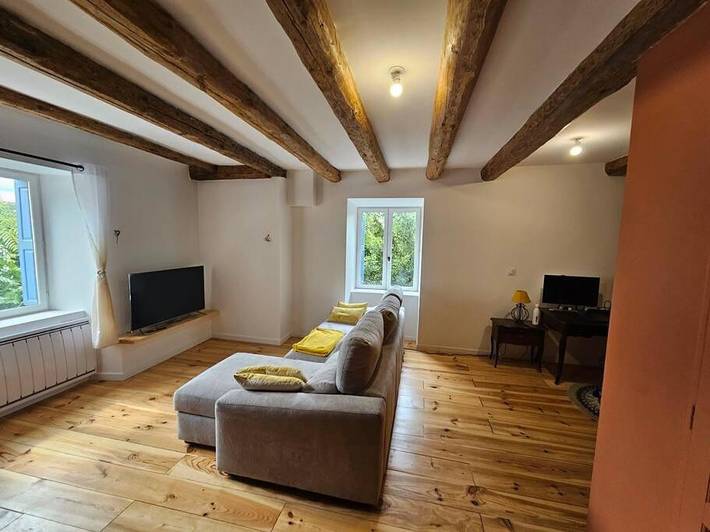 Location de vacances pour 7 personnes, avec terrasse et jardin à Aiguilhe - 4