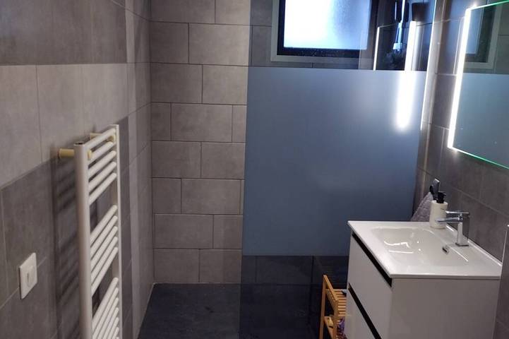 Gîte pour 4 personnes, avec jardin dans Station de Montchavin les Coches - 3