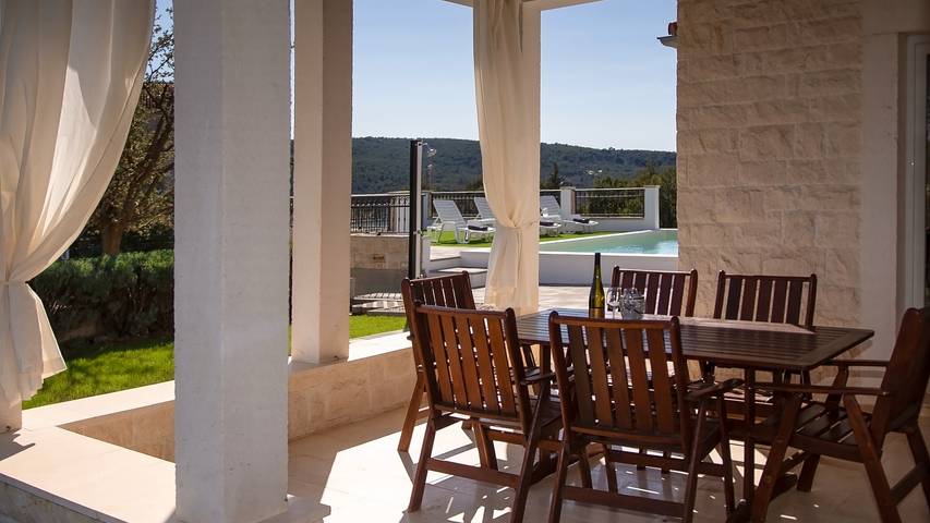 Villa pour 7 personnes, avec jardin et terrasse à Šibenik - 3