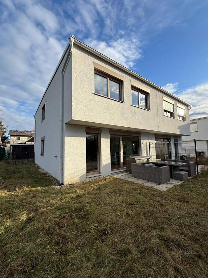 Ferienhaus für 7 Personen, mit Ausblick und Balkon in Wien