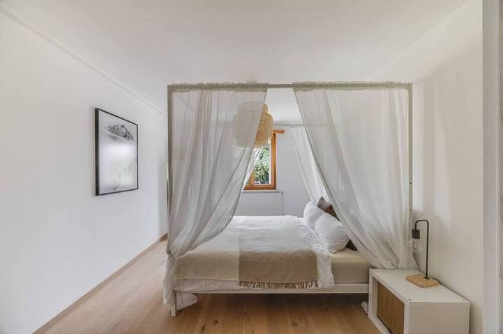 Ganze Wohnung, Atemberaubendes Apartment mit Dachterrasse in Winterthur, Zürich Voralpen