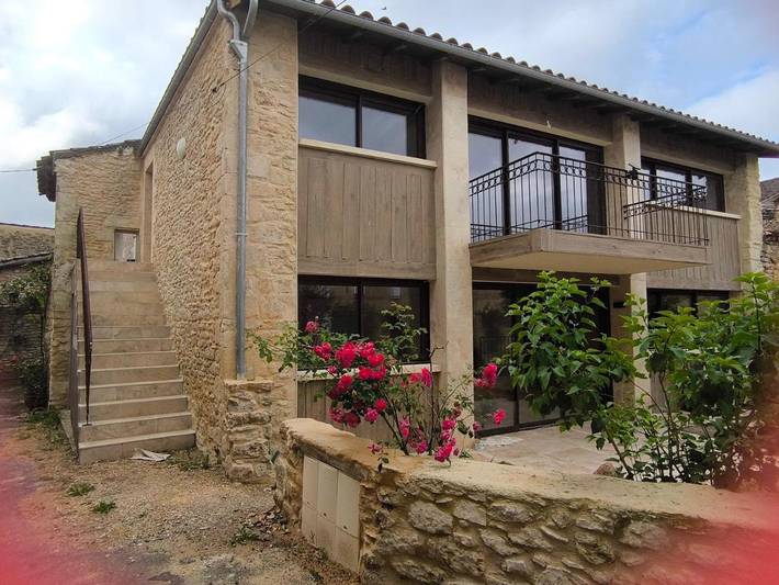 Gîte pour 3 personnes, avec jardin et vue à Saint-Front-sur-Lémance - 2