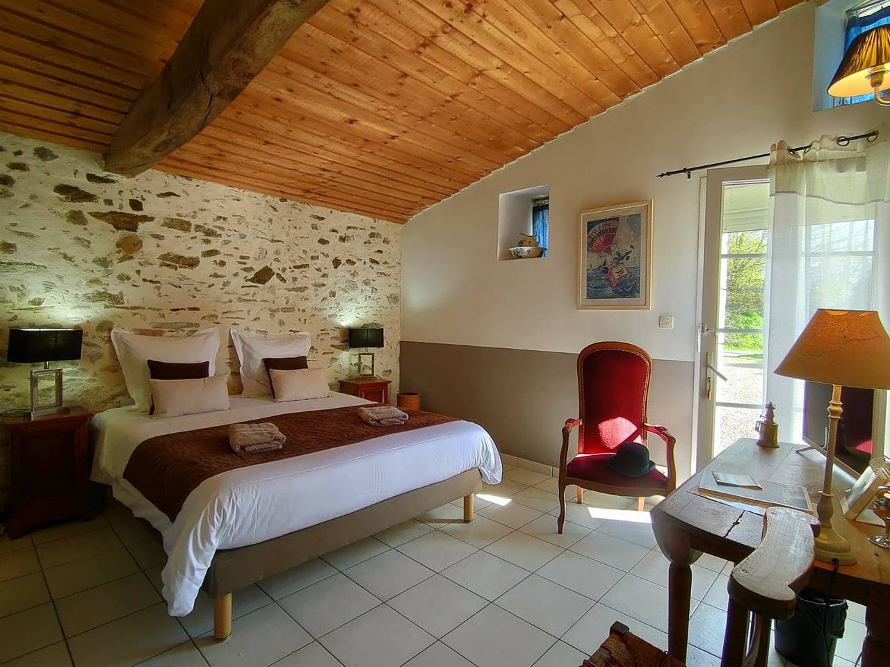 Chambres d'hôtes La Champrenière - Chambre loft in Le Boupère, Fontenay-le-Comte