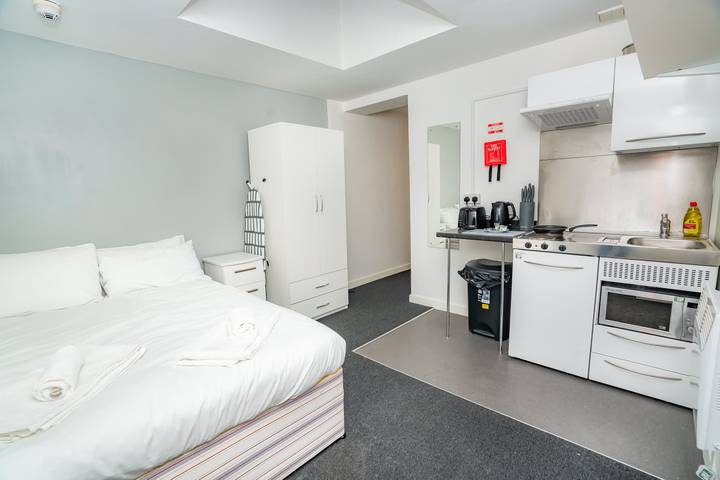 Holiday rental for 2 people in Coventry