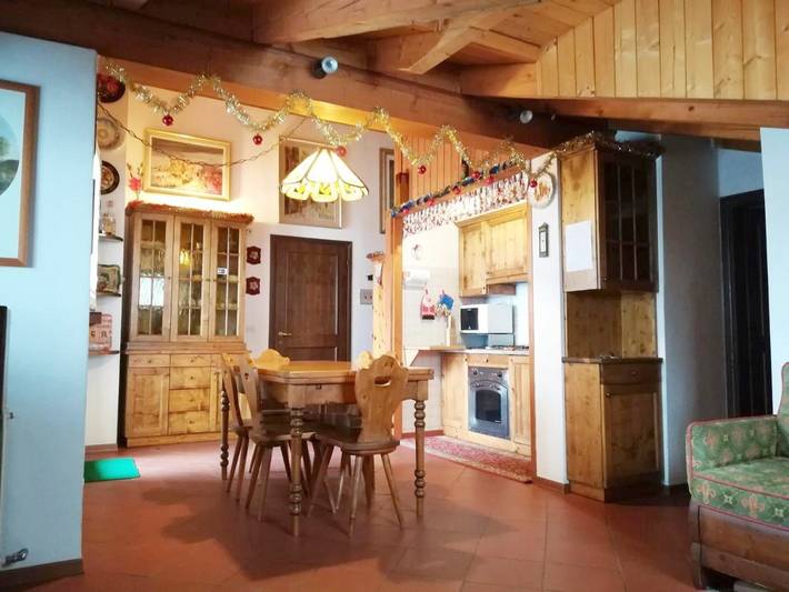 Appartamento per 8 persone, con Balcone e Terrazza nonché Giardino e Panorama a Piancavallo