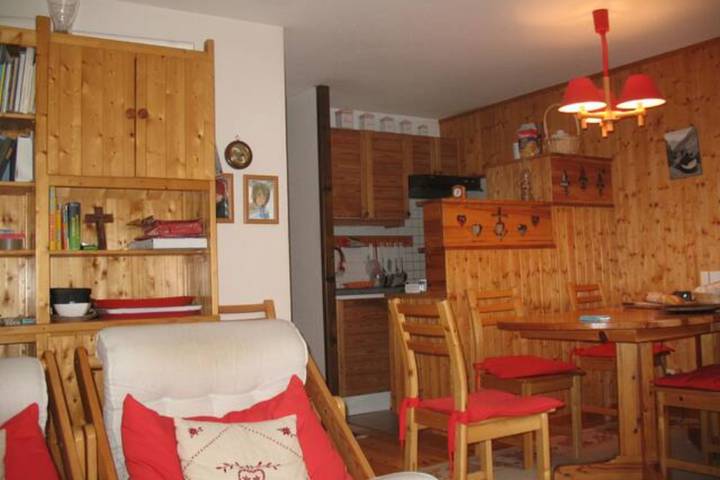 Ganze Wohnung, Family mountain retreat with breathtaking views in Le Monêtier-les-Bains, Serre Chevalier