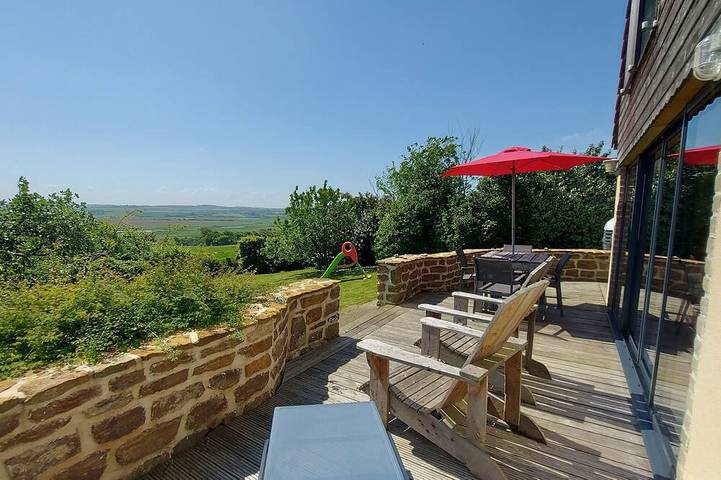 Gîte pour 4 personnes, avec terrasse et jardin, animaux acceptés à Bazinghen